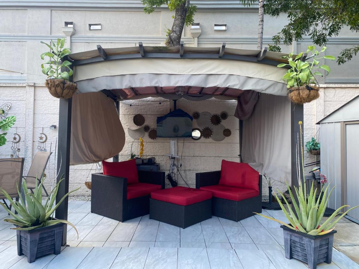 Tiny Place W Private Hot Jacuzzi 7 Min To Miami International Airport Exterior foto